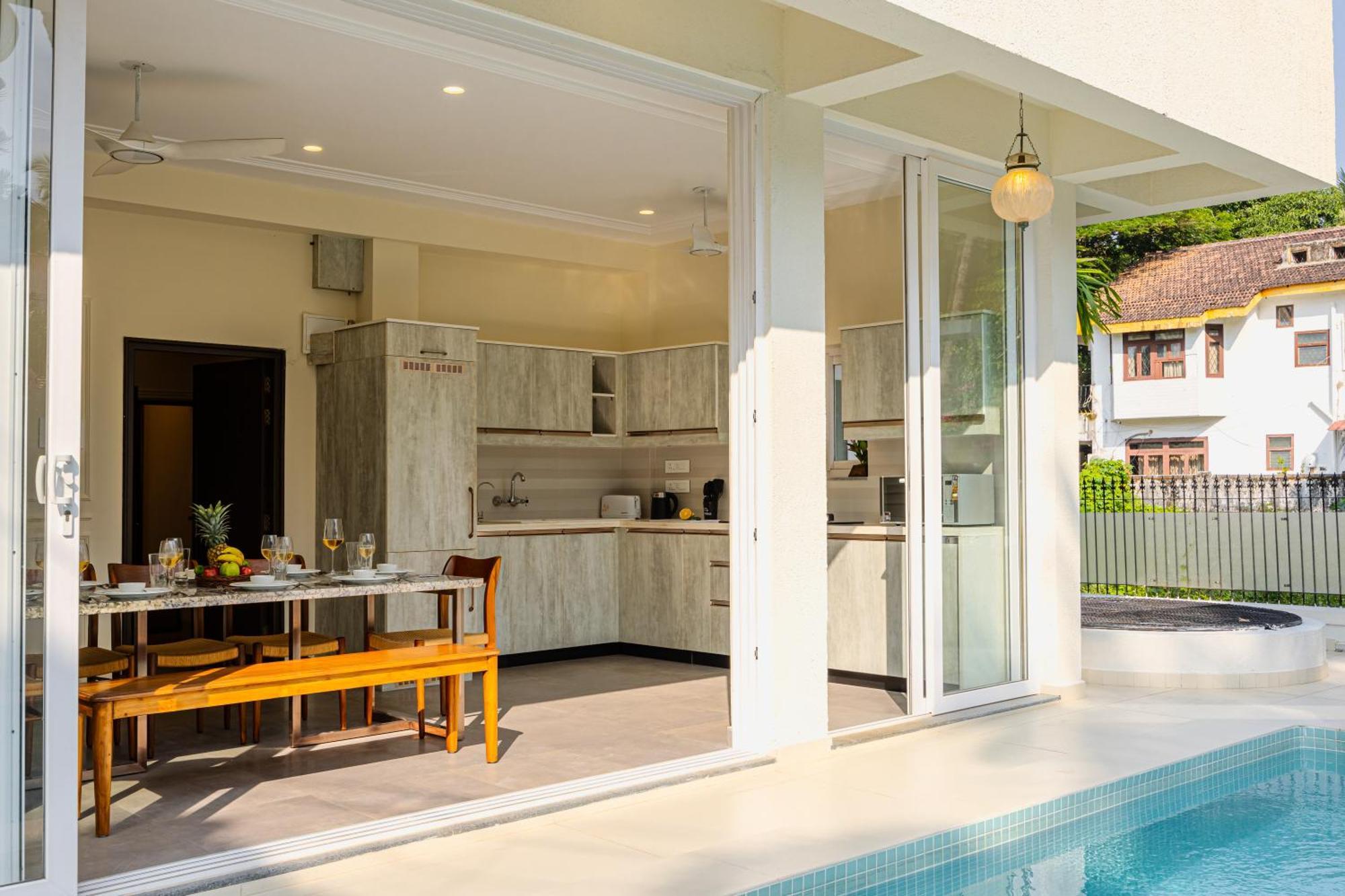 קנדולים Elivaas 4 Bhk Villa Near Beach With Private Pool & Bar - Casa Boa Vida מראה חיצוני תמונה