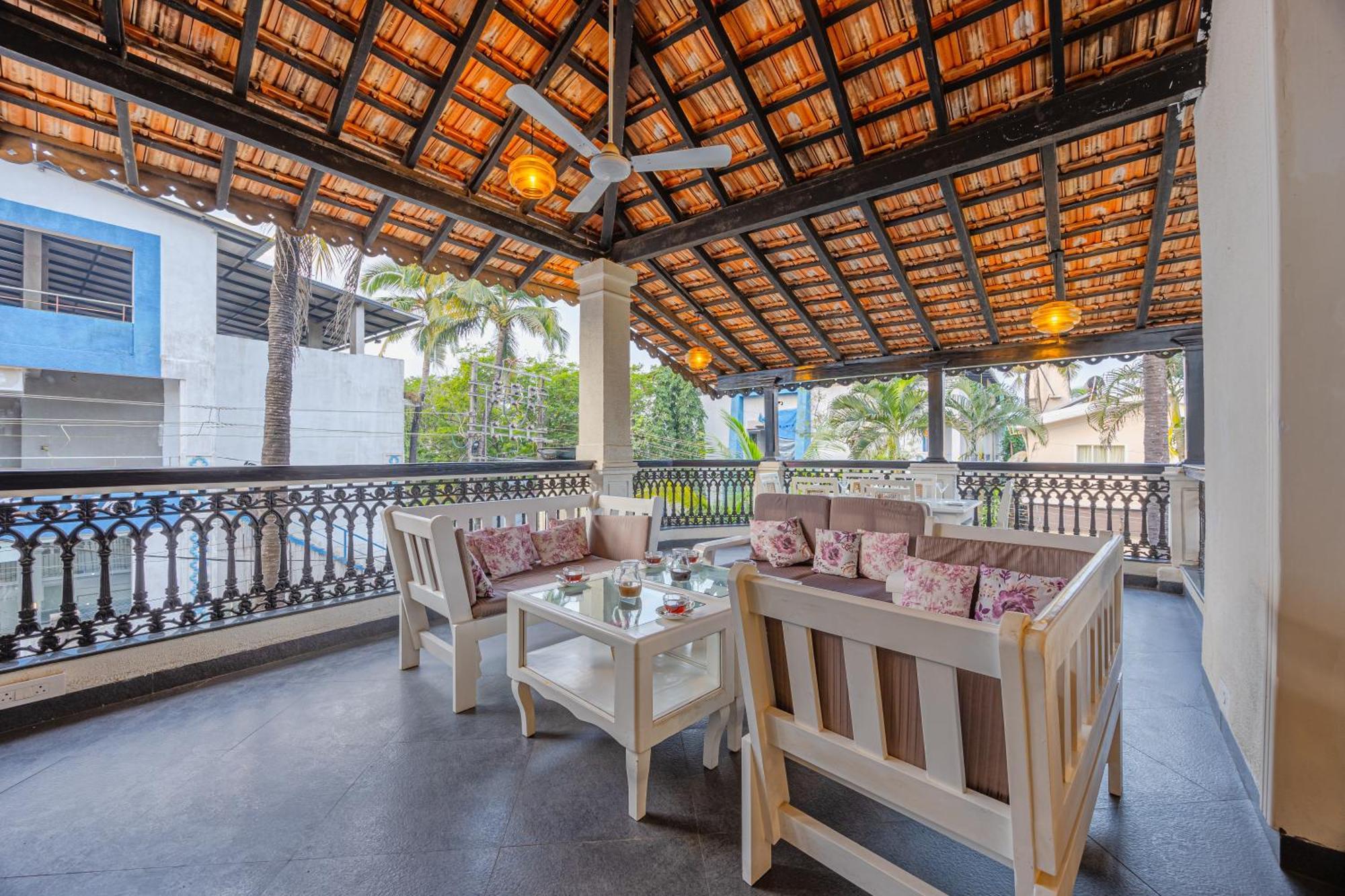 קנדולים Elivaas 4 Bhk Villa Near Beach With Private Pool & Bar - Casa Boa Vida מראה חיצוני תמונה