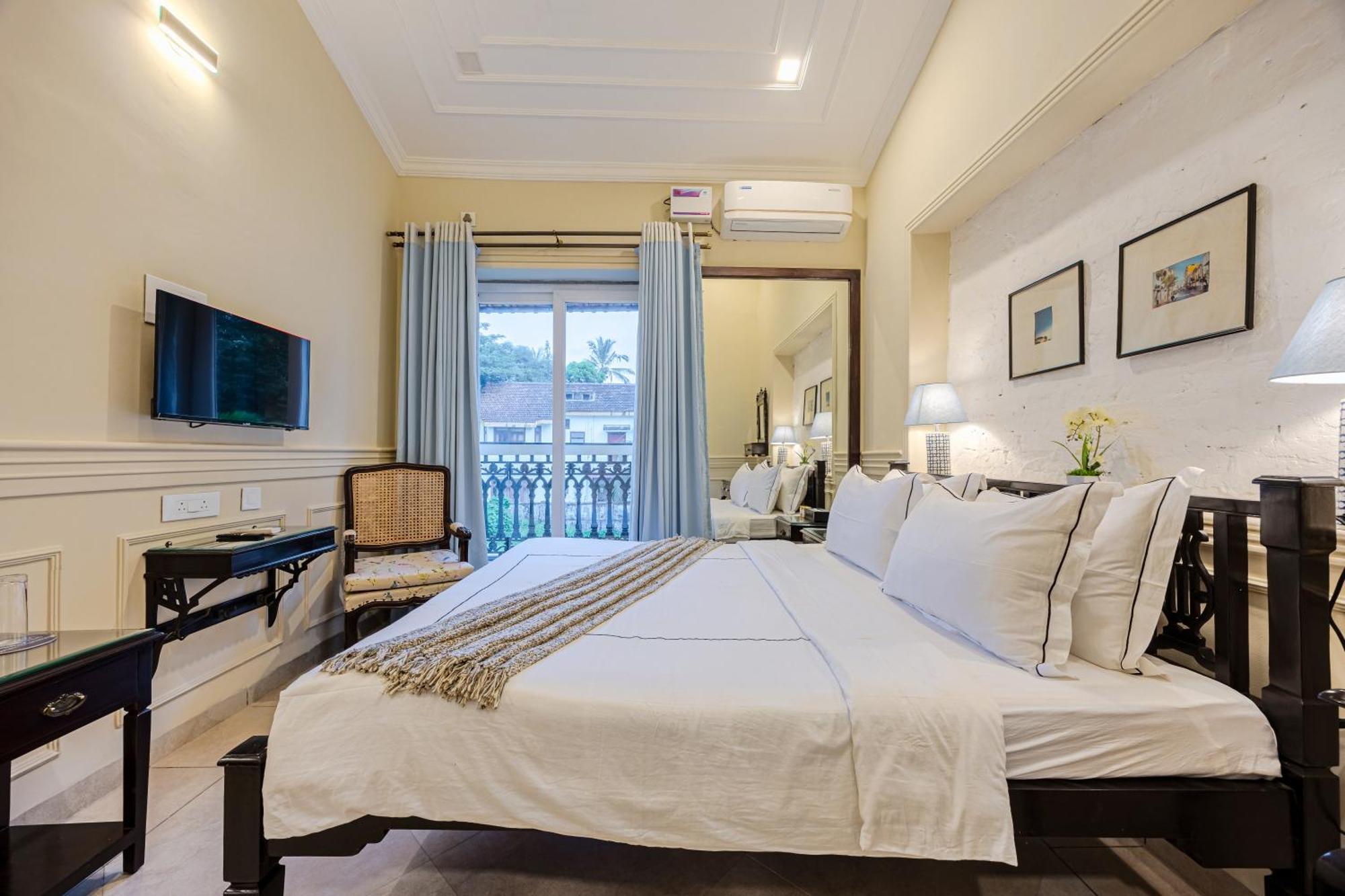 קנדולים Elivaas 4 Bhk Villa Near Beach With Private Pool & Bar - Casa Boa Vida מראה חיצוני תמונה