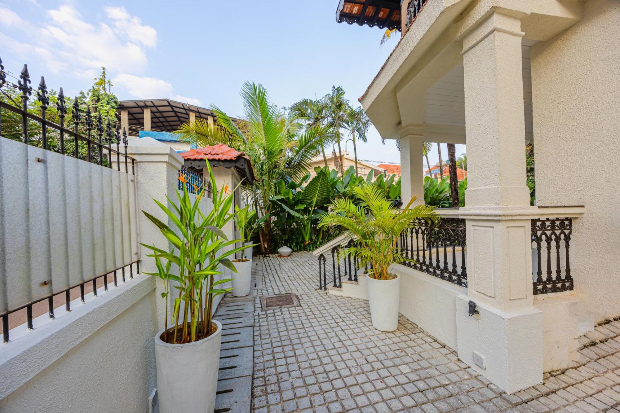 קנדולים Elivaas 4 Bhk Villa Near Beach With Private Pool & Bar - Casa Boa Vida מראה חיצוני תמונה